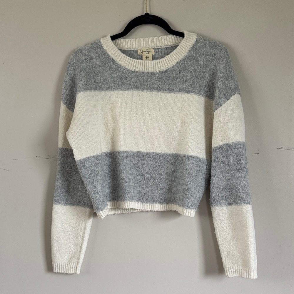 Jessica Simpson Gray Cream‎ Striped Cropped Sweater Soft Cozy